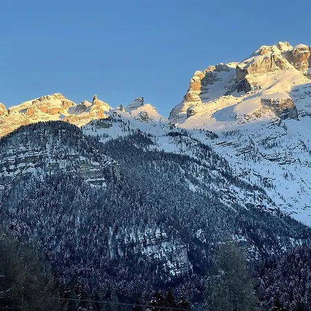 Alpina Campiglio Apartment Madonna di Campiglio